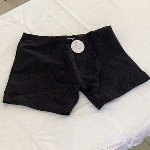Yogabela Men’s Large Black Short’s